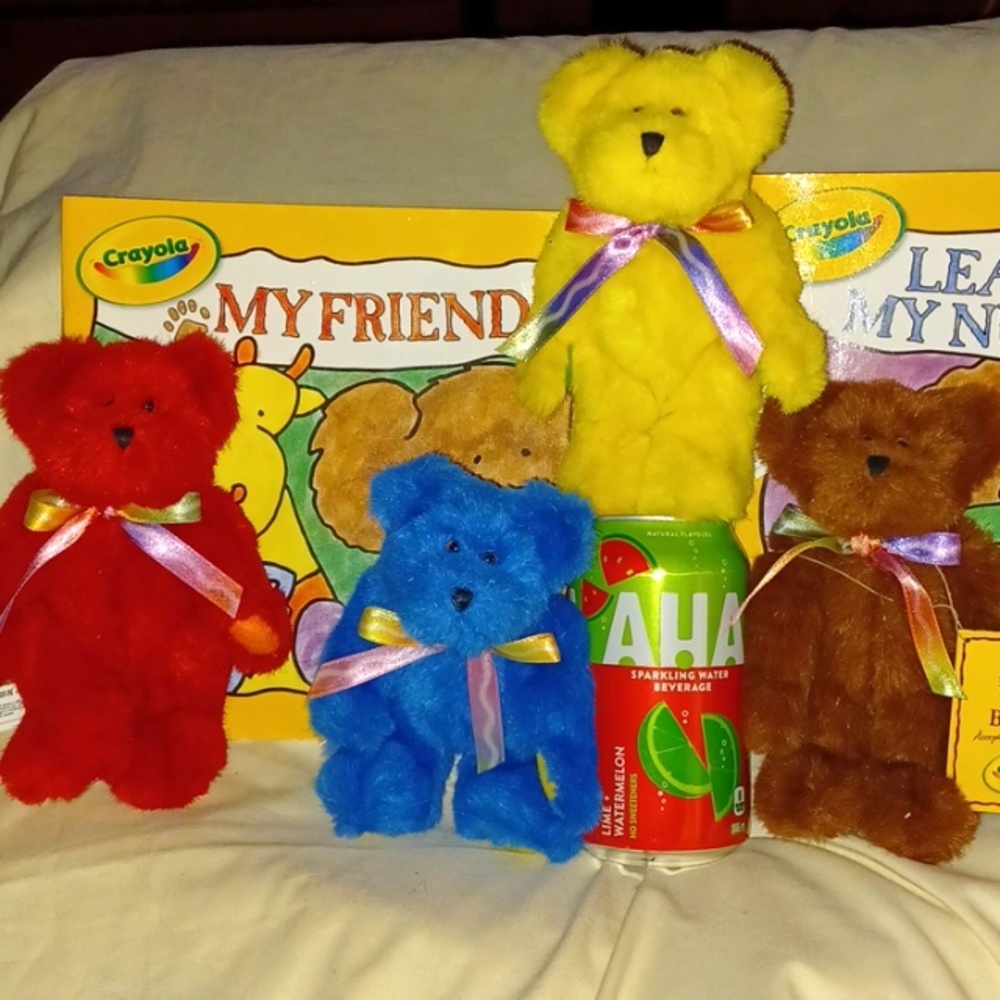 Tiny Boyd's Bears 🐻 for Crayola